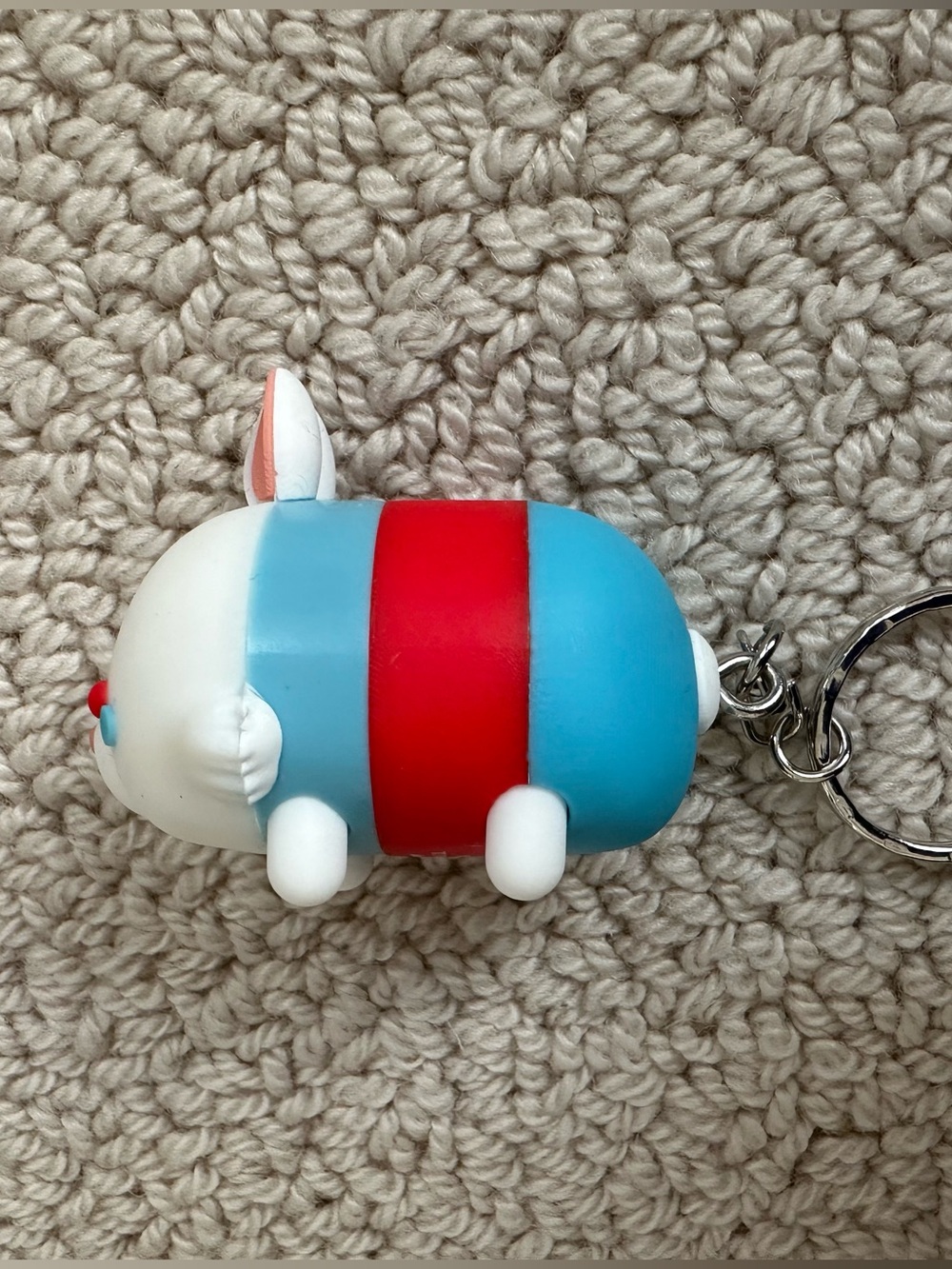 Disney Tsum Tsum “White Rabbit” Keychain! - Picture 3 of 8